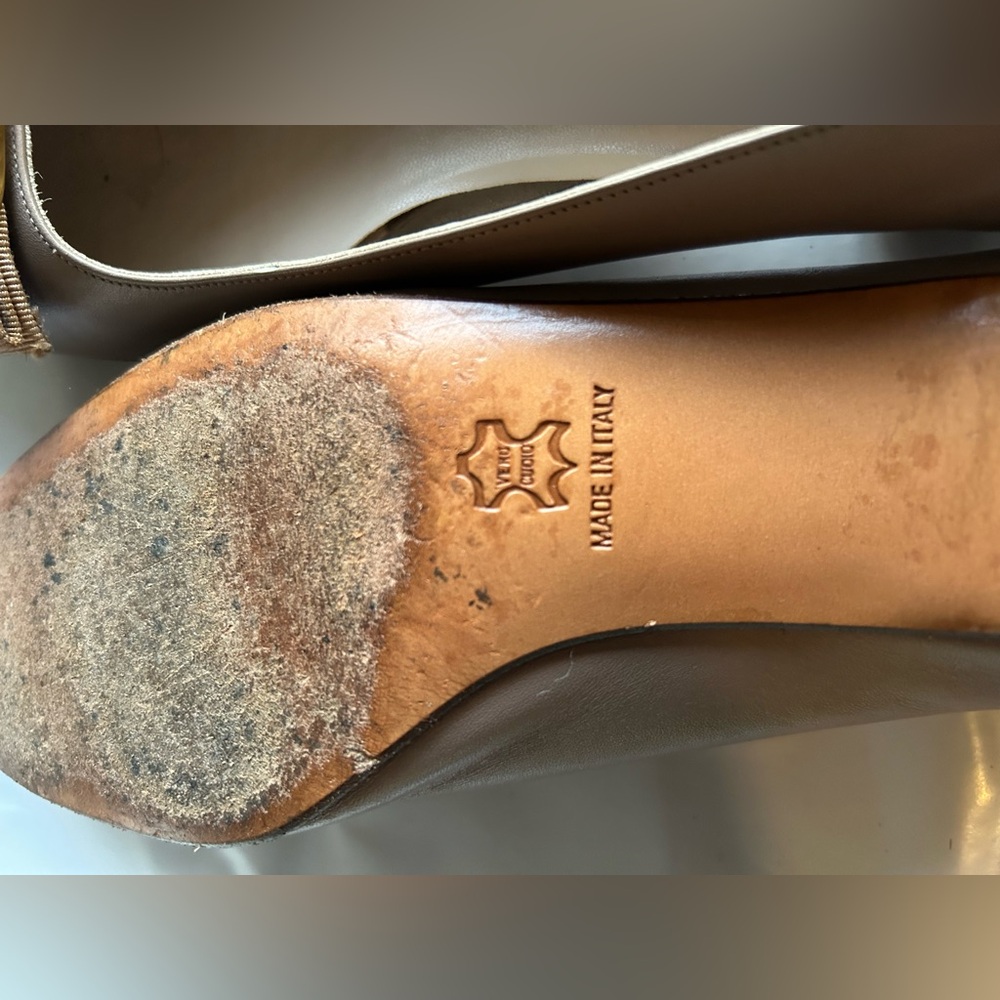 Salvatore Ferragamo Women's Taupe Leather Loafers - Picture 5 of 8
